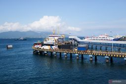 Aktivitas penyeberangan Ketapang-Gilimanuk berjalan normal