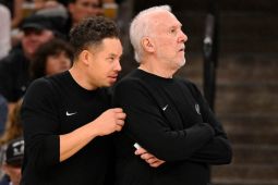 NBA alihkan rekor 77 gim Popovich kepada Mitch Johnson