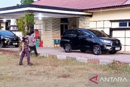 KPK juga geledah kantor Dinas PU Padangsidimpuan