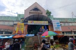 Pemkot hapuskan retribusi toilet pasar di Makassar