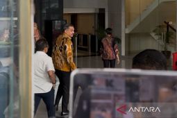 Menteri UMKM tiba di KPK untuk klarifikasi surat dinas istri ke negara-negara Eropa