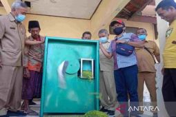 Pemkab Pamekasan beri bantuan mesin rajang tembakau untuk petani