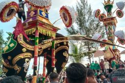 Kemenbud pelajari budaya dan wisata Hoyak Tabuik diusulkan ke UNESCO sebagai warisan tak benda