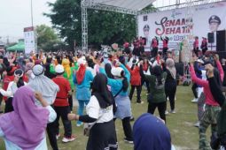 Pemkab Bantul meningkatkan kesehatan masyarakat melalui Senam Sehat