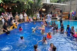 Ijen Suites Malang hadirkan "holiday with mermaid"