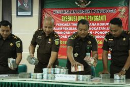Kejaksaan Ponorogo terima uang pengganti korupsi DAK 2017