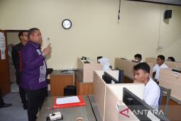 Rektor UNG semangati calon mahasiswa peserta ujian jalur mandiri