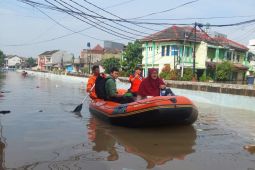 Hujan deras, banjir hingga longsor landa Tangerang Selatan