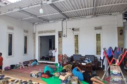 Pemkab Tangerang terjunkan tim kesehatan untuk bantu korban banjir