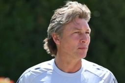 Legenda MU jadi asisten pelatih Arteta