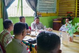 Camat Enggano siapkan lahan untuk Kantor Penghubung Pemprov Bengkulu