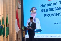 Gubernur Andra Soni jadikan pengalaman pribadi dasar Sekolah Gratis