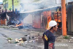 5 bangunan terbakar di Kota Padangsidimpuan, tidak ada korban jiwa