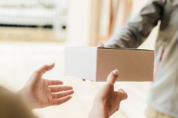 Waspada modus penipuan pengembalian paket e-commerce