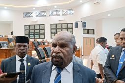 Pemkab imbau masyarakat Jayapura kibarkan Merah Putih sejak 1 Agustus