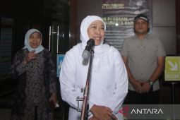 KPK akan hadirkan Gubernur Jatim Khofifah di sidang dana hibah
