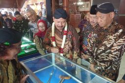 Ratusan pusaka dipamerkan dalam Festival Budaya Spiritual Tulungagung