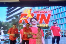 Alfamart Run 2025 gunakan tas produksi perajin Sidoarjo