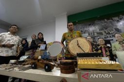 Pemkot Cirebon menjadikan 430 pelaku usaha sebagai mitra binaan Mal UKM