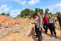 Polres Bangka Barat tertibkan tambang ilegal di kompleks Kantor Pemda