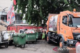 Pemkot Surabaya beri bonus bagi pelapor pembuang sampah sembarangan