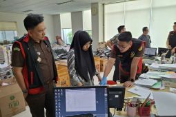 Kejati Sumsel geledah empat lokasi terkait korupsi penyaluran kredit bank BUMN senilai Rp1,3 triliun