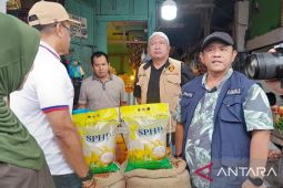 Pemerintah kembali luncurkan penjualan beras SPHP di pasar Mardika Ambon