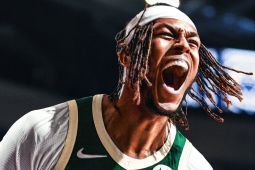 Myles Turner berseragam Bucks demi kompetisi dan duet bersama Giannis