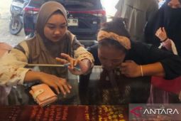 Harga emas di Palembang masih tinggi Rp10.500.000 per suku