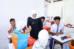 Khofifah berkomitmen kawal visi Presiden putus kemiskinan lewat SR