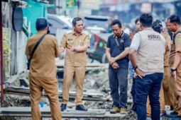 Bupati Karawang sebut proyek drainase perkotaan harus tetap jaga kebersihan