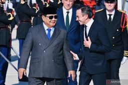 Prabowo tiba di Paris untuk hadiri parade Bastille Day