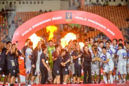 Port FC  jadi jawara Piala Presiden 2025 usai menang 2-1 atas Oxford United