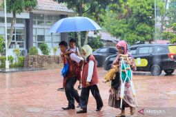 Sebanyak 150 siswa Sekolah Rakyat tingkat SMP di Padang jalani MPLS