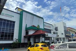 Tersangka korupsi di Kantor PT Pos cabang Bengkulu lebih satu orang