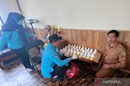 Mahyunadi: Aparat pemerintah desa lakukan tes urine