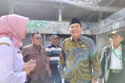 Anggota Komisi VII DPR RI ingatkan tak boleh ada mafia proyek Pasar Krian