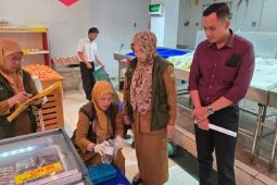 Pastikan aman dikonsumsi, Pemkot Tangerang gelar pemeriksaan pangan