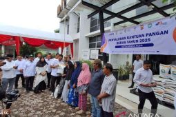 Bulog Aceh salurkan bantuan pangan sebanyak 10,8 ribu ton