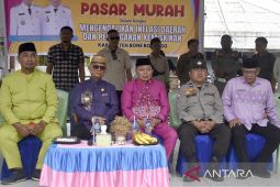Pemkab Bone Bolango gelar pasar murah untuk masyarakat wilayah pesisir