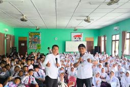 Staf Bupati Bangka ajarkan siswa hindari tindak kekerasan