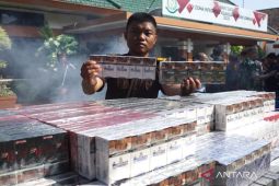 Cegah rokok ilegal masuk sekolah, Disperindag Lombok Barat turun tangan