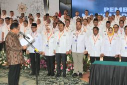 Bupati Banyuwangi perkuat pariwisata daerah