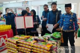 Satgas Pangan Lamongan Jawa Timur temukan tiga merek beras diduga oplosan
