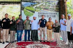 Jambi gandeng 700 pesantren jadi mitra pengelola dan pemanfaatan hutan