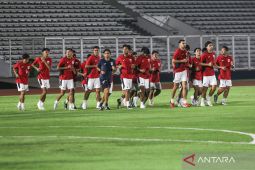 Susunan pemain Indonesia vs Filipina: Hokky Caraka gantikan Jens Raven