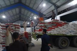 Polda-Sulteng limpahkan kasus 2.270 karung pupuk ilegal ke Kejari Palu