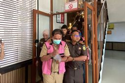 Kejari Bandung menahan mantan Kadinkes KBB soal korupsi COVID 19