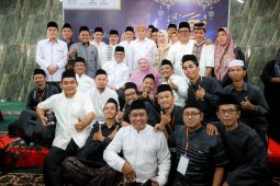 Gubernur Andra Soni apresiasi warga jaga gotong royong dan kerukunan