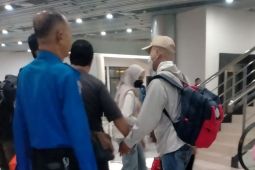 Fuad Plered terlapor penghina pendiri Alkhairaat tiba di Kota Palu